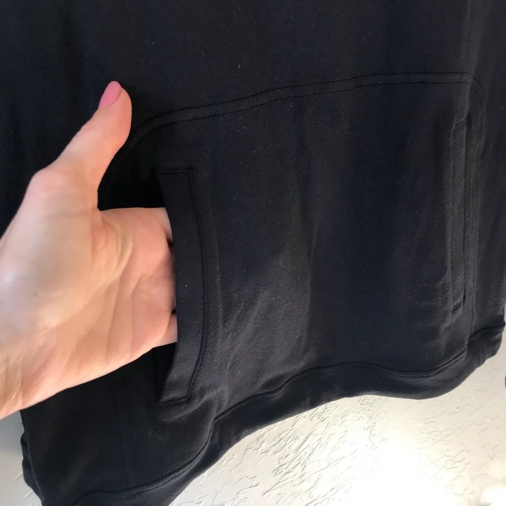 Ivivva Black Quarter Zip Long Sleeve Thumb Holes Jacket